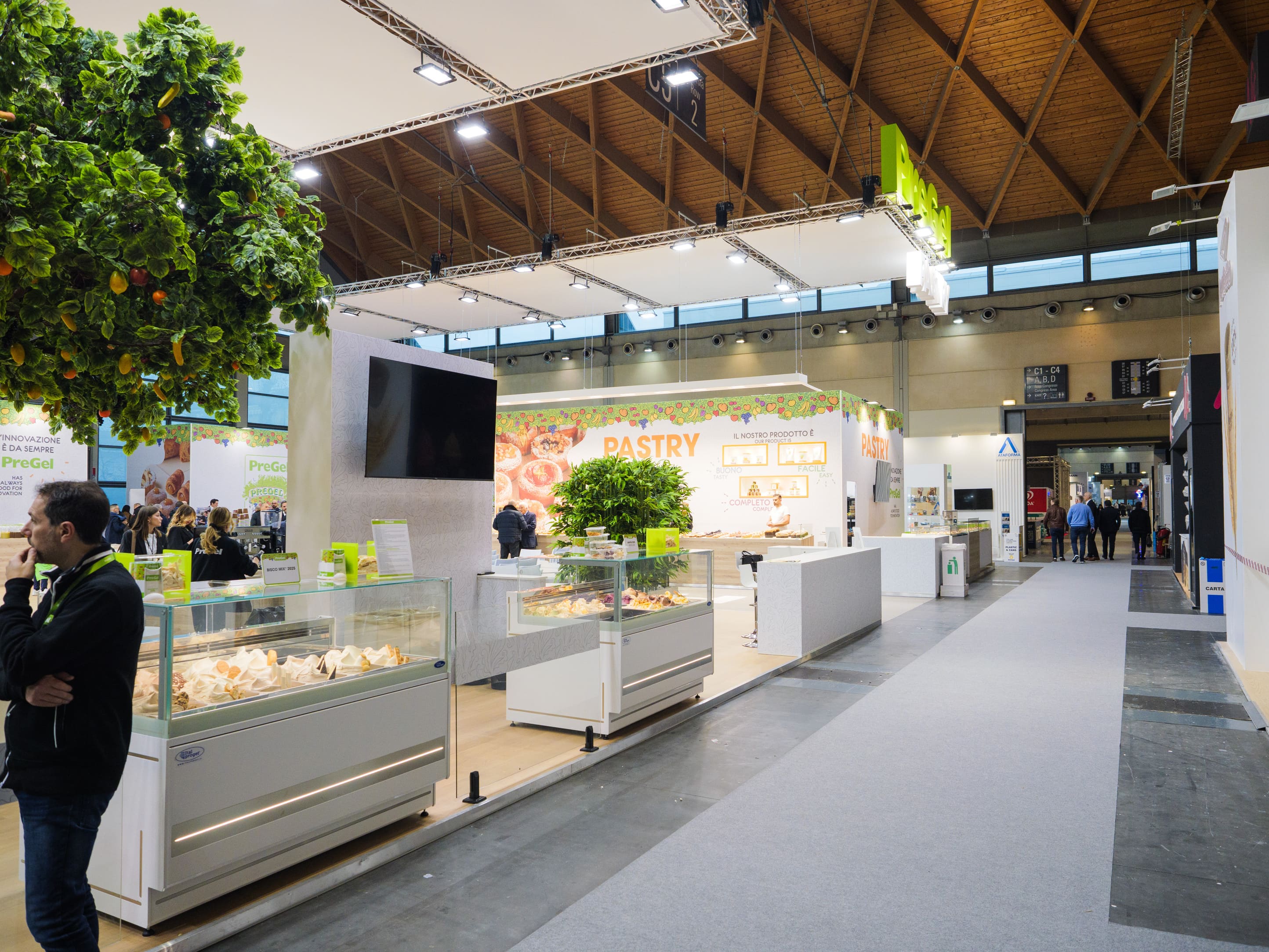 Stand PreGel Spa – Sigep 2025 – Rimini – foto 4